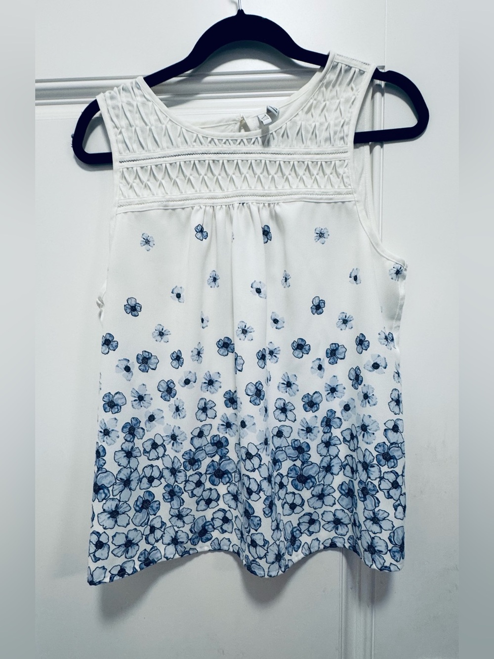 Elle White Sleeveless Floral Tank with Blue Print and Textured Yoke